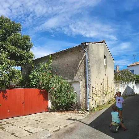 La Maison Rouge Paisible Maison De Pays Saujon Exterior photo